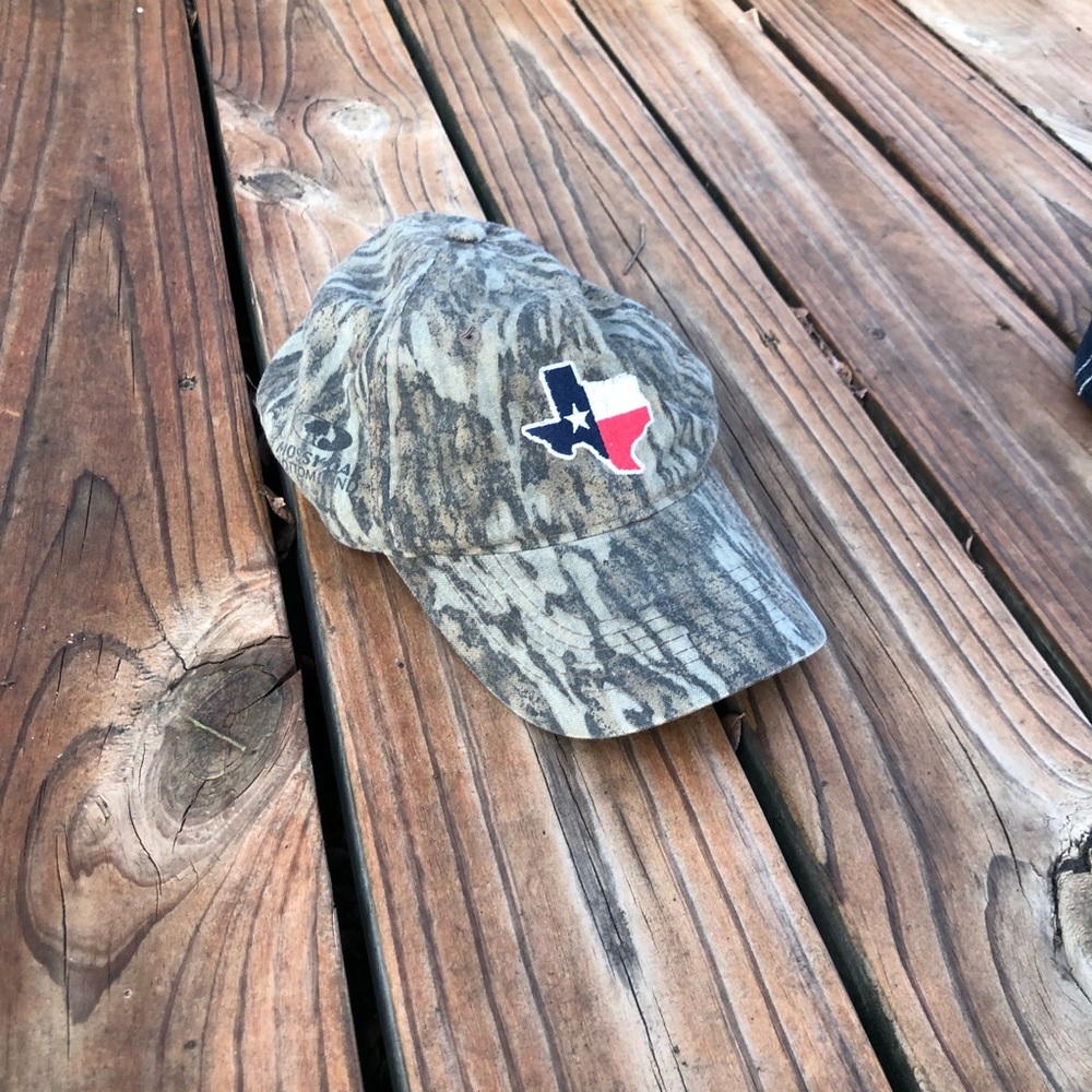 Texas Embroidered, Mossy Oak Bottomland Cap